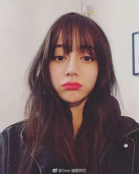 刘海夹无痕明星同款,明星同款，打造自然美发新潮流