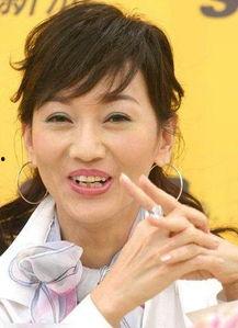 牙丑明星,从笑不露齿到自信微笑