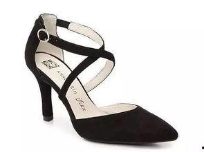 网红王岩鞋子,引领时尚新风尚