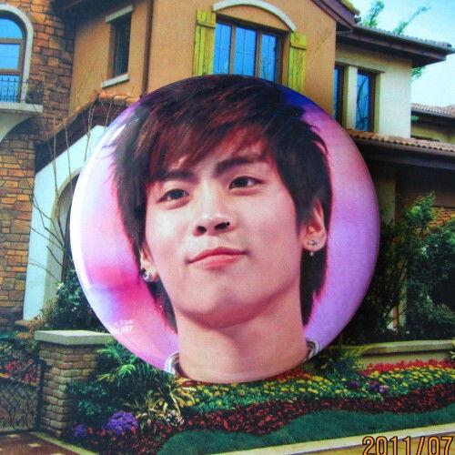 新乐明星周边,潮流集结，粉丝狂欢盛宴